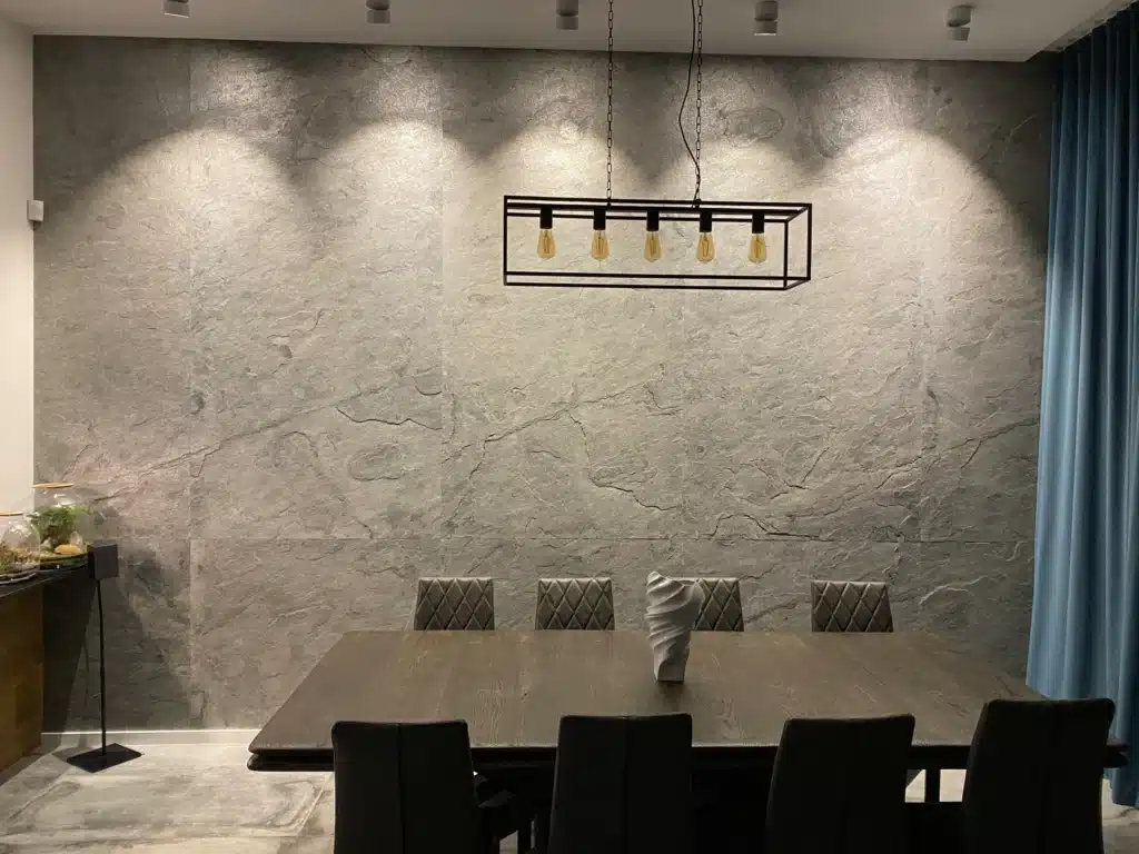 Realizacja-jadalni-fornirem-kamiennym-SILVER-GREY-scaled